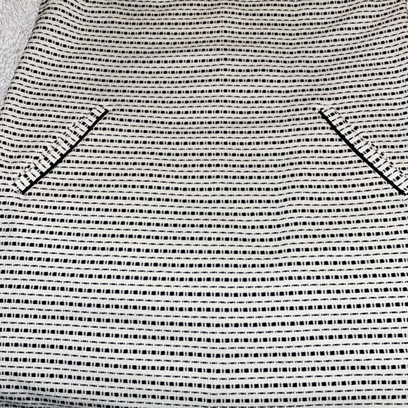 Loft Black & White Textured A-Line Shift Dress. - Picture 10 of 11